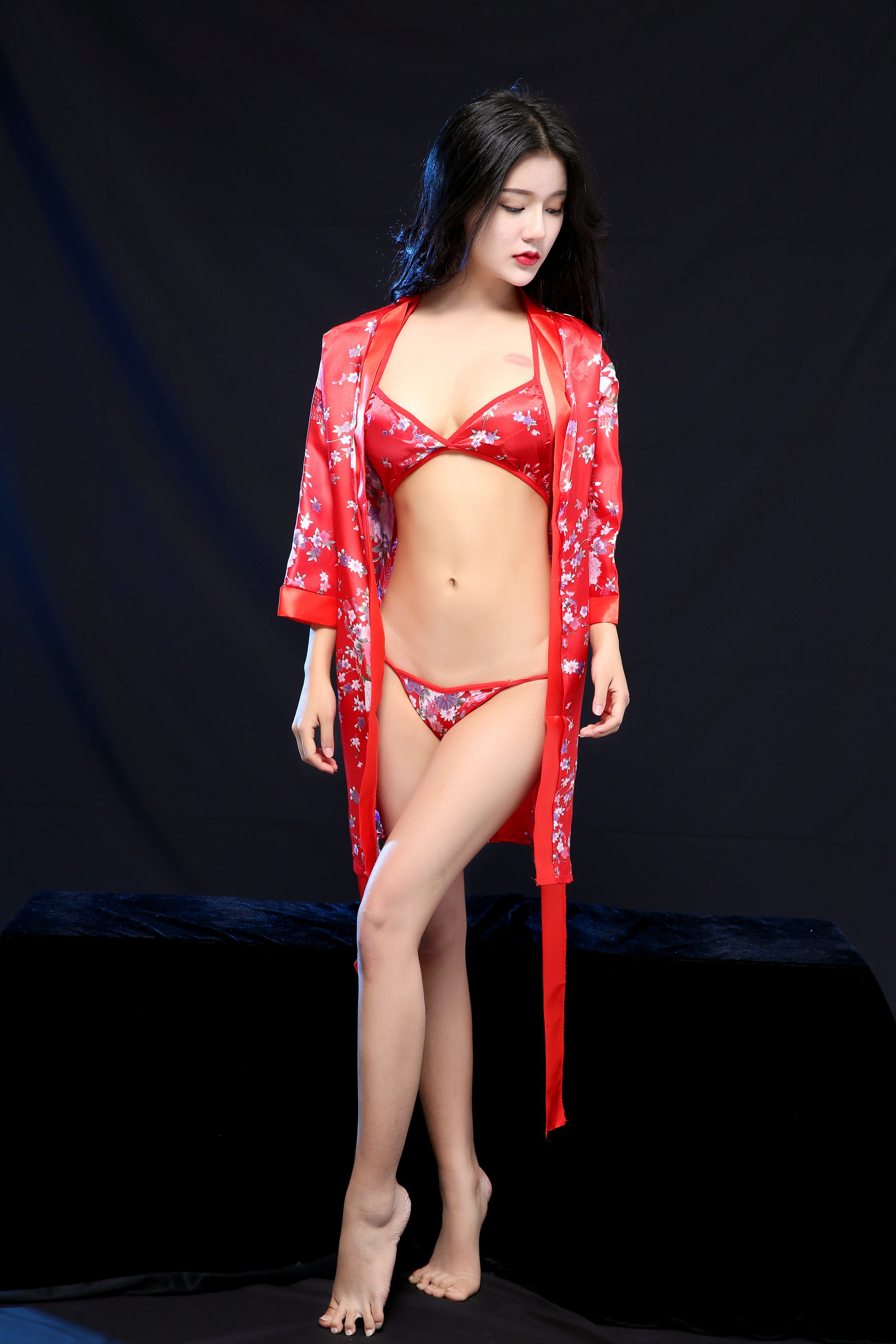 性感红色印花日式和服睡袍三点式套装